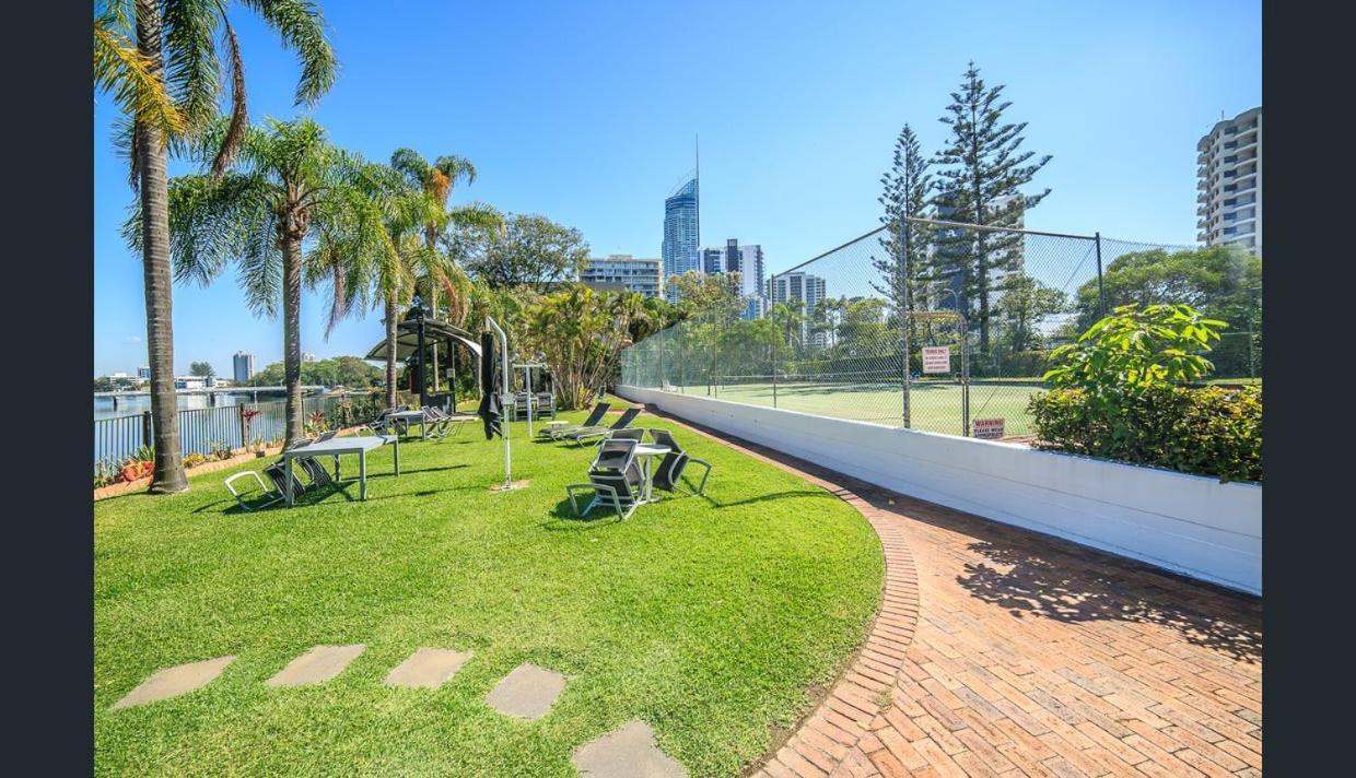 Silverton Apartment Resort Surfers Paradise Gold Coast Esterno foto